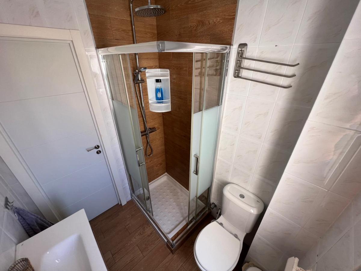 Genuar Apartments Malaga Center. Free Parking Bagian luar foto