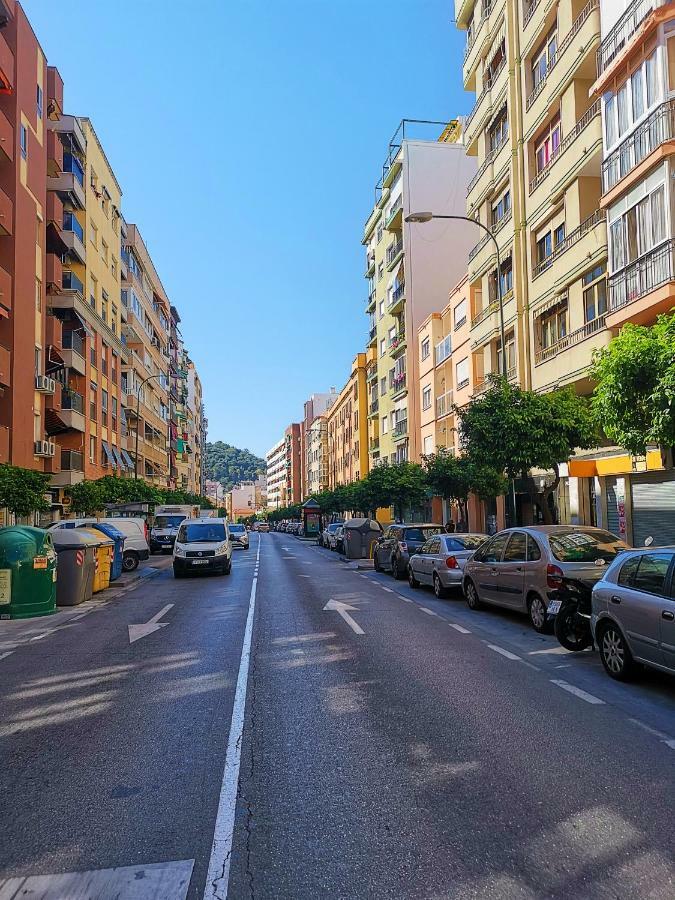 Genuar Apartments Malaga Center. Free Parking Bagian luar foto